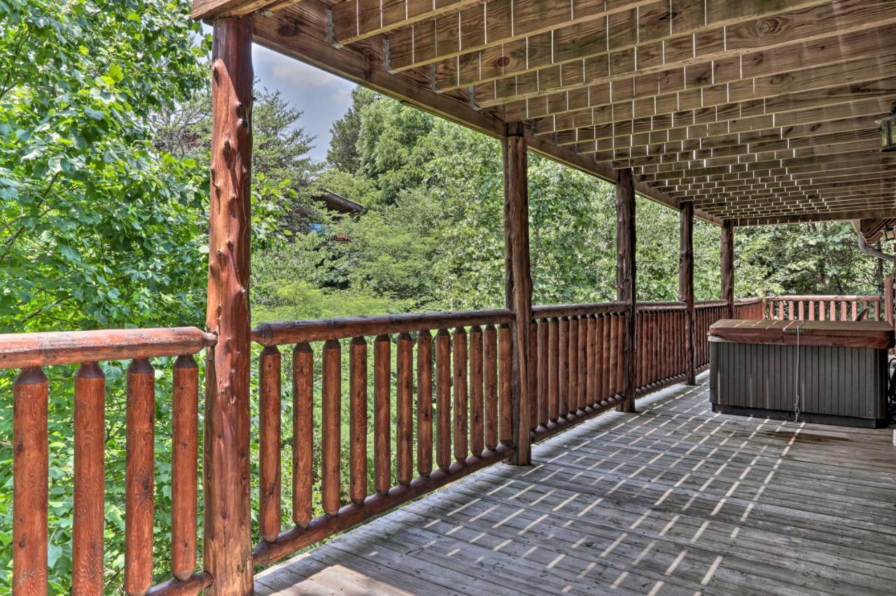 Pigeon Forge Getaway With Covered Patio And Hot Tub! Ngoại thất bức ảnh